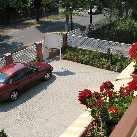 Olga Apartmanhaz Apartment Hajduszoboszlo Luaran gambar